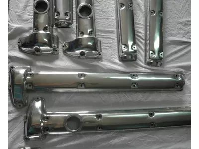 Camshaft and Valve Gear Cover